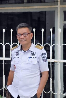 Warga Panyula terima bantuan sosial yang terdampak banjir