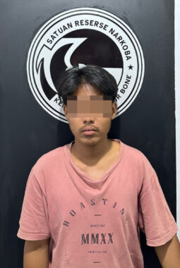 Libatkan Jaringan, Kasus Narkoba Bone Terungkap: Dari Pemakai di Amali hingga Pengedar di Ajangale Diamankan Polisi.