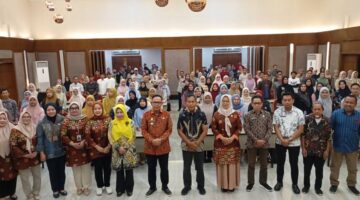 Wakil Bupati Bone Buka Bimtek Penguatan Kapasitas Pengurus BUMDes Tahun 2025