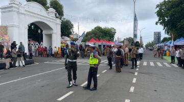 Satlantas Polres Bone Laksanakan PAM Jalur Kunjungan Kapolda Sulsel