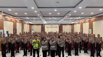 Satlantas Polres Bone Berikan Materi Fungsi Lalu Lintas kepada Siswa Diktuk Bintara Brimob 