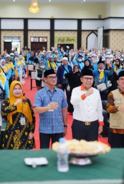Wabup Bone Sambut Kepulangan 393 Jemaah Haji dari Tanah Suci, Harap Jadi Teladan di Tengah Masyarakat