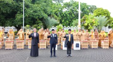 Bupati Bone Serahkan Alkes 150 Unit Oxygen Concentrator Senilai Rp2,31 Miliar, Perkuat Layanan Kesehatan di Puskesmas