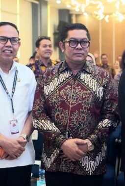 Perkuat Sinergi Pembangunan Nasional, Wakil Bupati Bone Hadiri Bimtek ASWAKADA di Batam