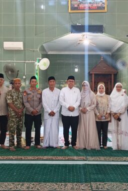 Hadiri Maulid di Salomekko,Wabup Bone AAP Ajak Masyarakat Teladani Akhlak Rasulullah di Momentum Maulid Nabi