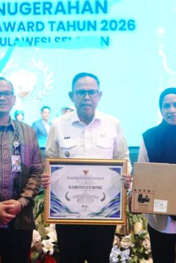Bone Raih Juara Harapan I Jamsostek Award 2026 Tingkat Sulsel, Wabup Bone AAP, Perlindungan Pekerja Rentan Harus Terus Diperkuat