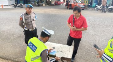 Polantas Bone Gencarkan Edukasi Hingga Tindak Pelanggar di Hari Ke-4 Ops Patuh 2026